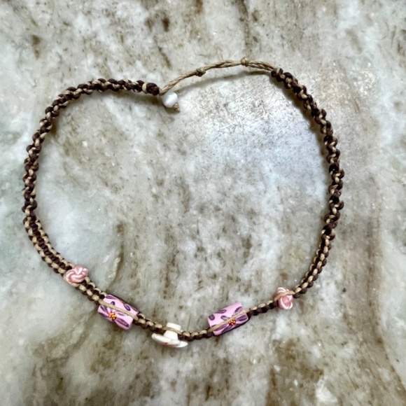 Beachy Pink Flower Necklace - Picture 2 of 5